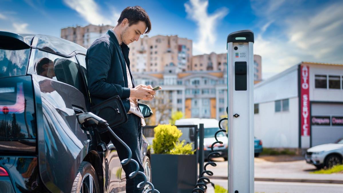 Šok prevara sa kilometražom u Srbiji: Električni automobili 