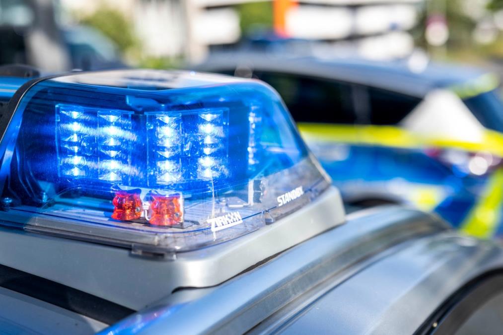 MORTUS PIJAN SEO ZA VOLAN, PA ZAVRŠIO IZA REŠETAKA: Policija zaustavila muškarca (41) u Kutini, pa ostala u šoku prilikom alkotesta