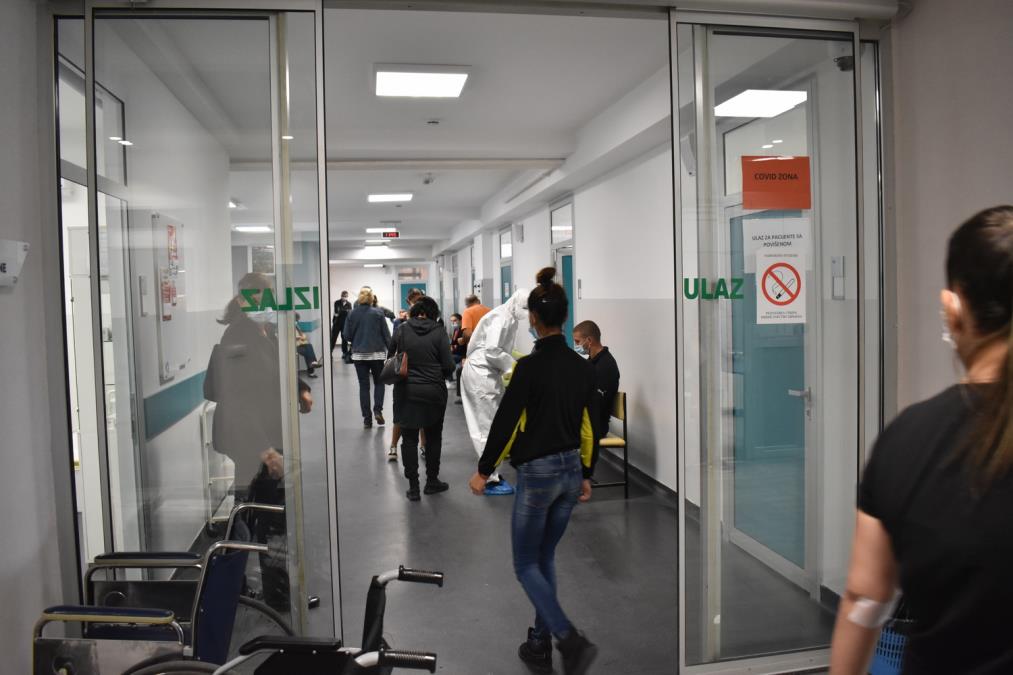 Ovih dana svi se žale na iste simptome: Ako na vreme ne primetite jedno, može biti opasno, na udaru i deca