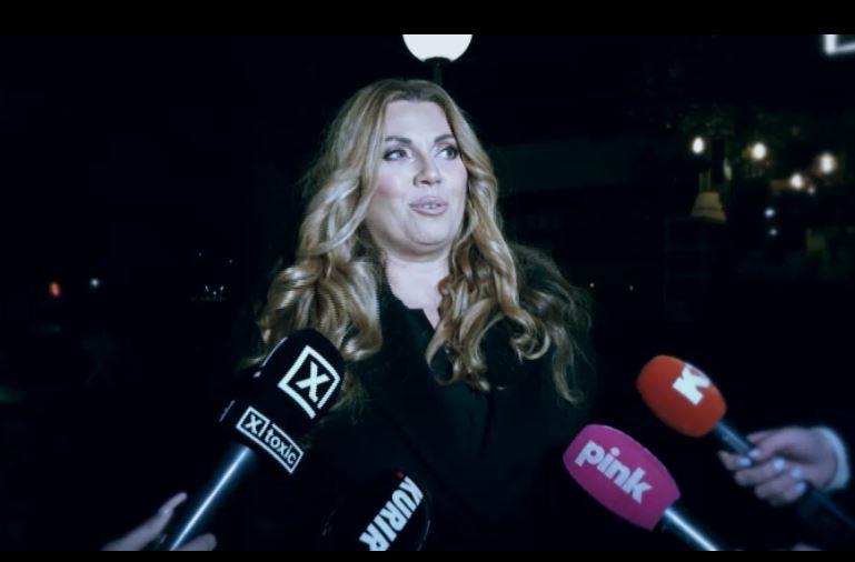 ŽIVI KAO U BAJCI! Pevačica pokazala raj na Kosmaju: Zarađuje
