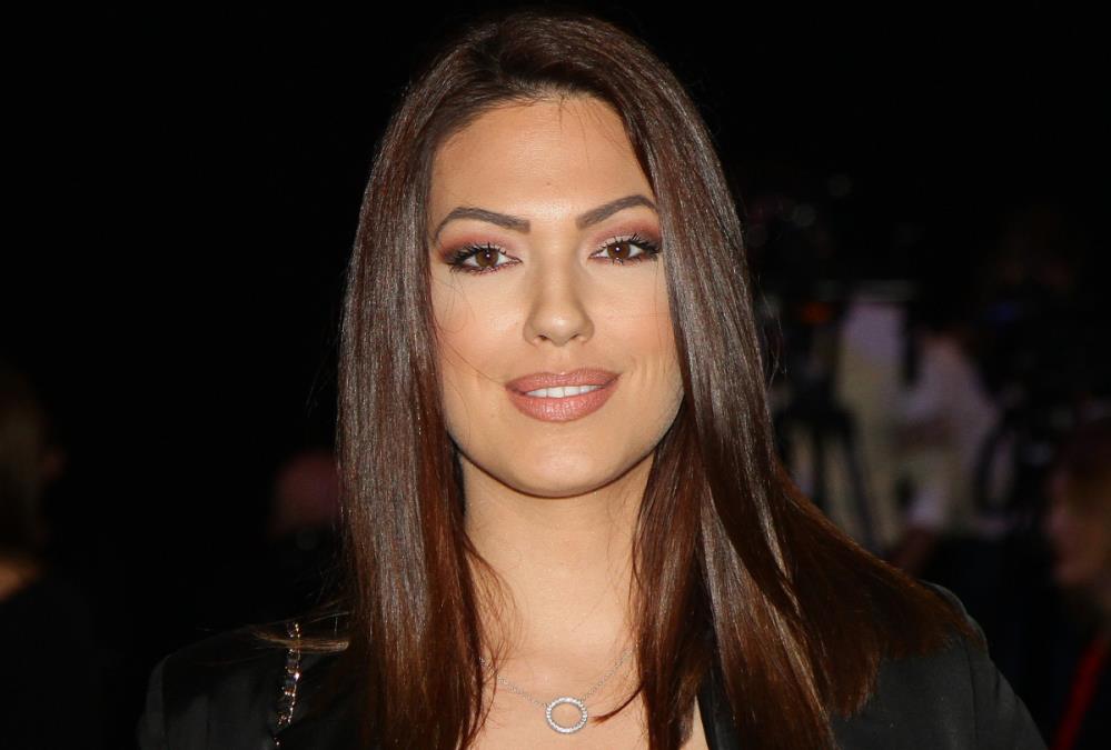 VELIKI PETAK U DOMU NINE RADULOVIĆ: Ofarbala jaja, pa pokazala haos na rukama, svi se pronašli u OVOME!