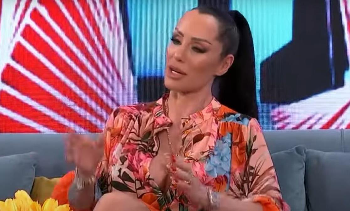 „ZA 5.000 € NE USTAJEM IZ KREVETA, A ONI ODMAH NUDE 10.000!“ Za šest operacija grudi dala 25.000 €, a evo za šta su joj nudili bogatstvo