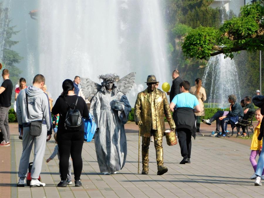 Dva festivala u Loznici i Banji Koviljači za Prvi maj: Bogat program za posetioce tokom praznika (FOTO)