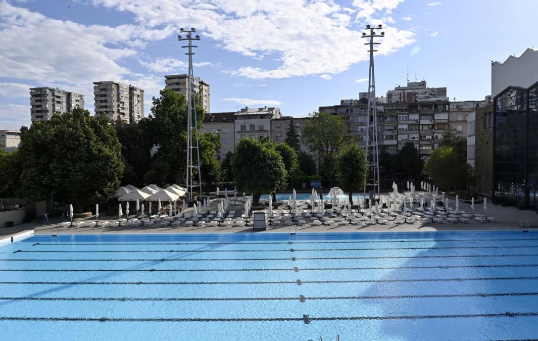 KREĆE SEZONA KUPANJA NA TAŠMAJDANU: Promenjene cene karata, evo koliko sada košta ulaz na bazen