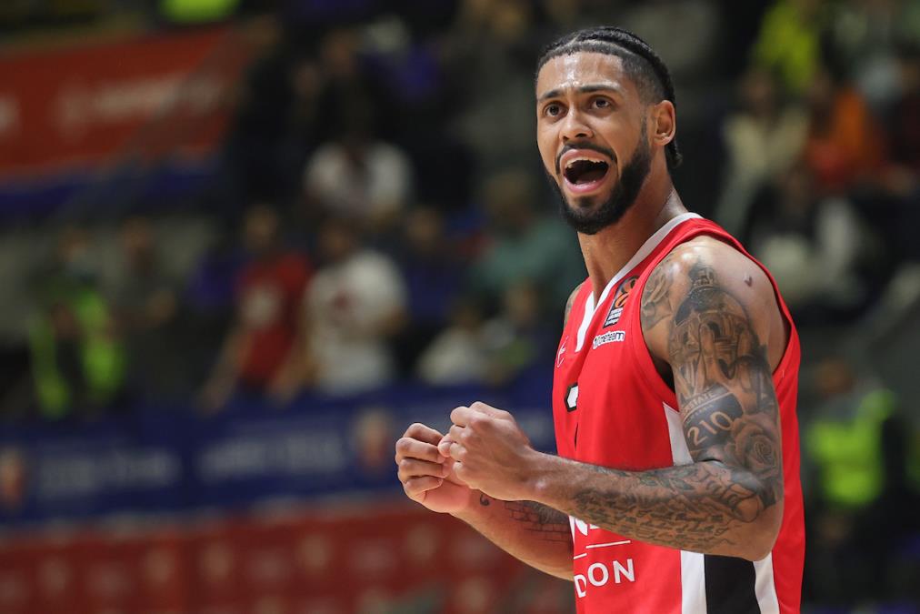DORSI SE OGLASIO PRED UPRAVOM OLIMPIJAKOSA! Frka u Pireju!