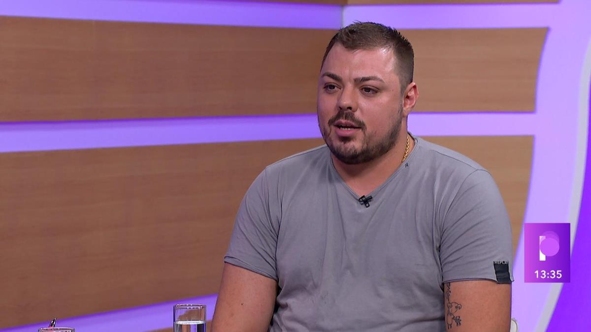 SLOBA VASIĆ SKINUT S LETA JER JE BIO PIJAN, I RANIJE PRAVIO INCIDENTE! Priveden jer je udario devojku, bivšu čupao pa se pobili, mladiću razbio glavu