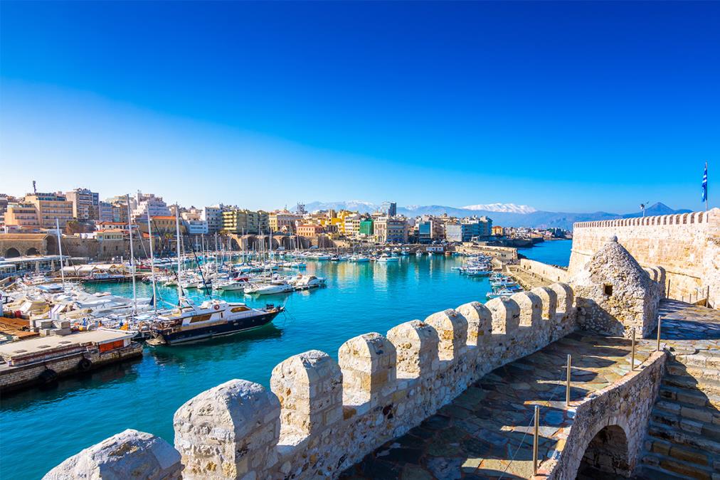 Skriveni raj na Kritu: Giros 5, veliko pivo 4, more kao sa razglednice i all inclusive za 330 evra