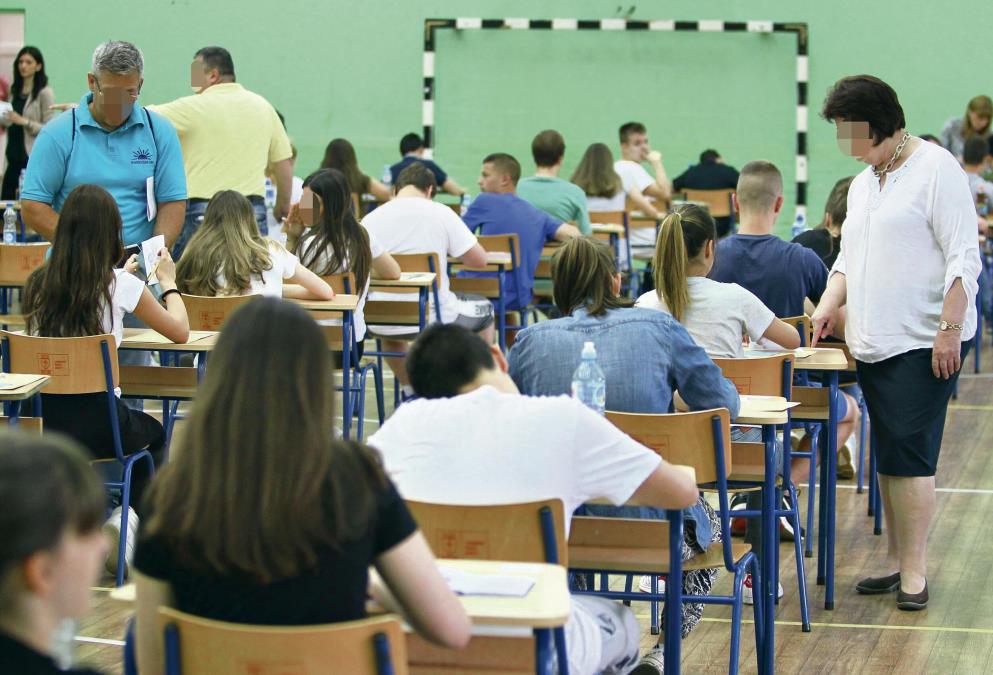 Spremanje za malu maturu nikad lakše: Testovi koje su osmaci polagali u proteklih deset godina objedinjeni i objavljeni