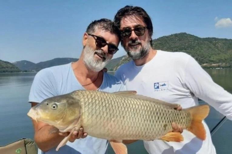 "Neverovatno koliko liče" Brat Vojina Ćetkovića žvi u rodnom Kruševcu, dele istu strast, a evo šta je Sloboda rekla o njemu