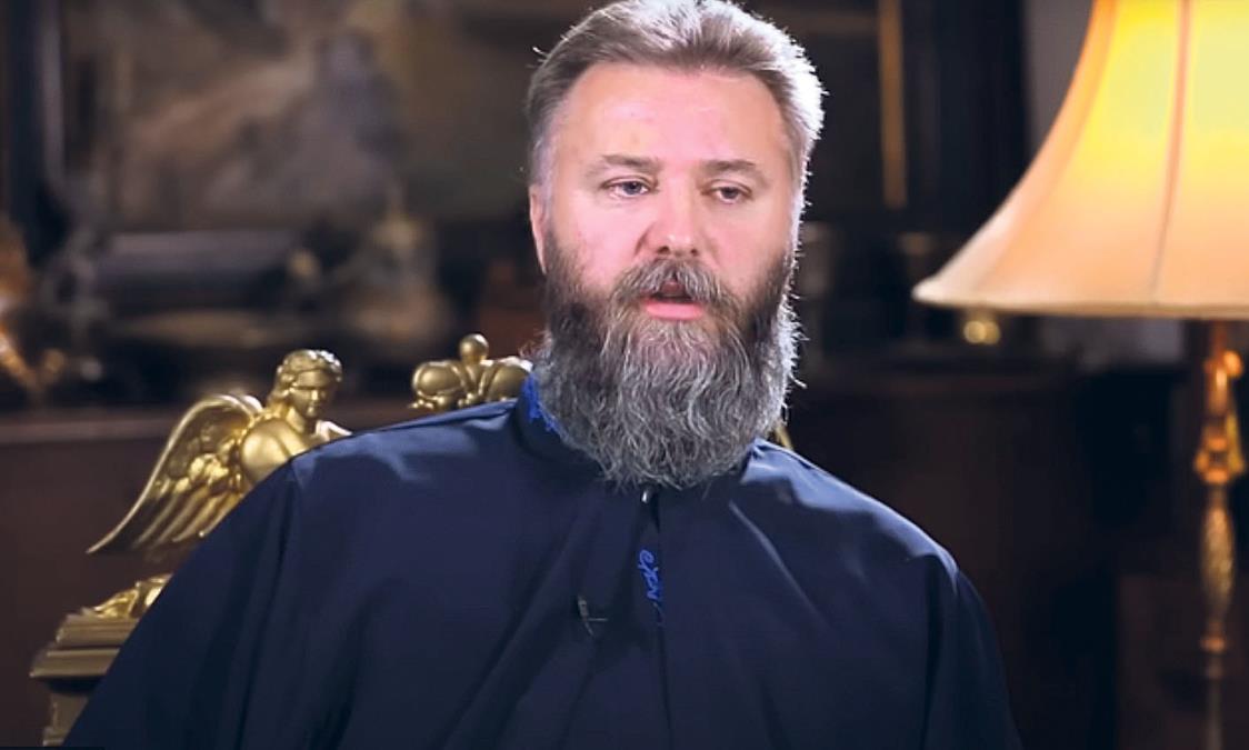 Zablude o crvenom slovu: Otac Predrag otkriva zašto se zapravo ne radi na praznik i šta je tada najvažnije