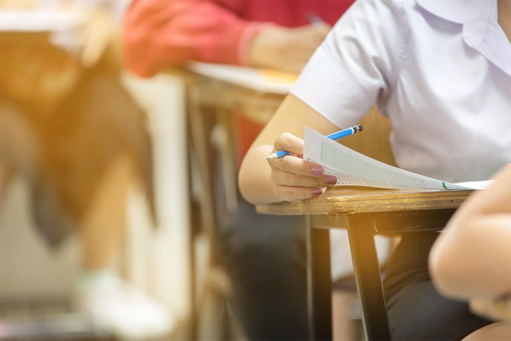 Roditelji u neverici zbog zadatka za prvake: "Ni odrasli ne mogu da ga razumeju", mreže gore