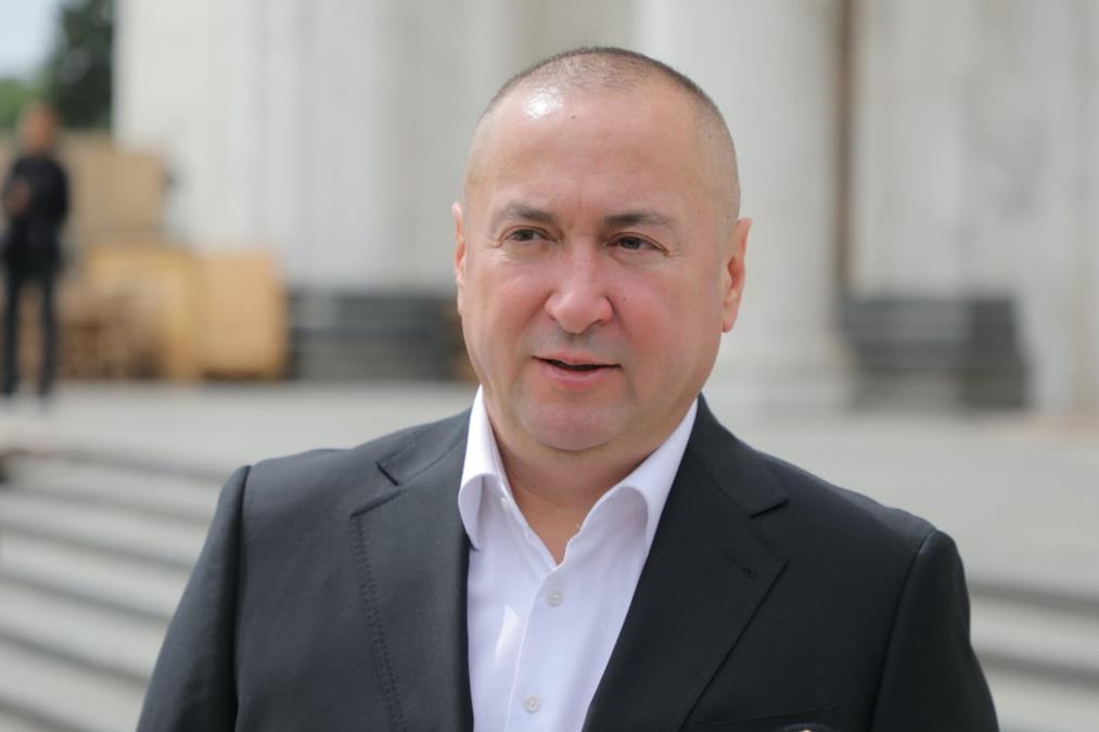 URNEBESNO! Đani se prevrnuo sa ljuljaške dok ga kamera snima