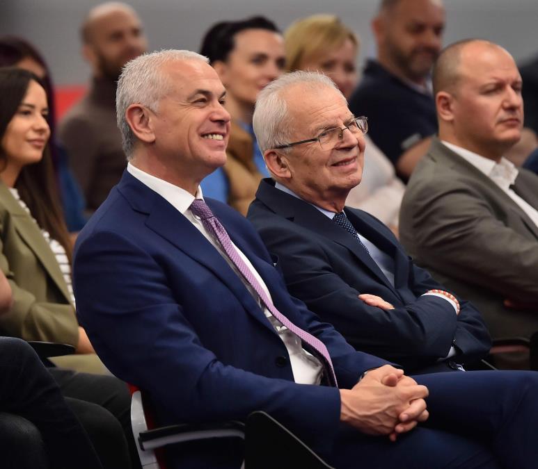 PREDSEDNIK ZVEZDE IMAO PORUKU ZA SVE ZVEZDAŠE: Još nije kasno da dođete na Marakanu, ostalo je još malo karata!
