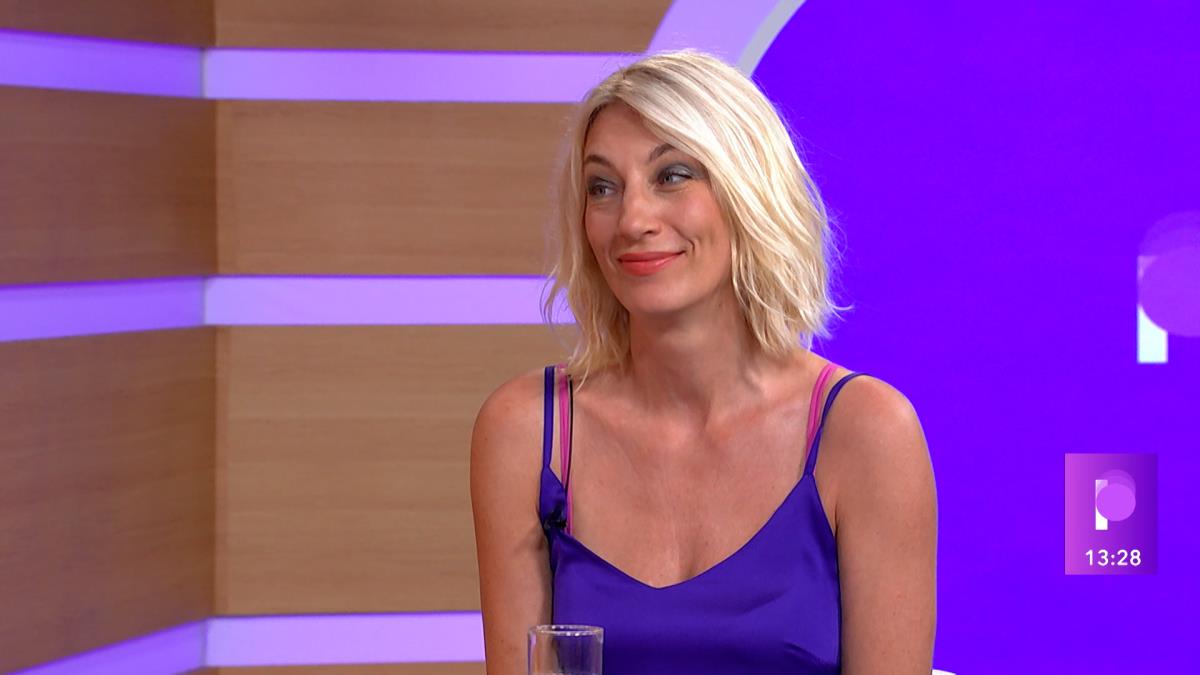 "ALI TE CRVENE GAĆICE..." Ana Stanić o donjem vešu koji joj je bio sigurna talija: Sećam se da se toliko pričalo o njima...