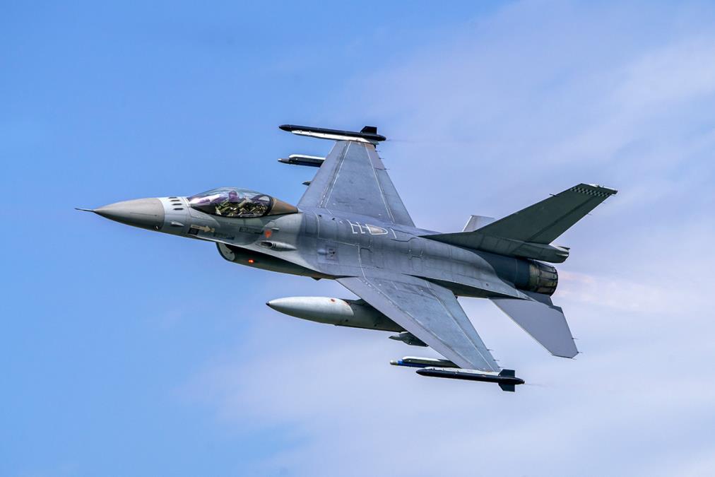 f-16-lovac.jpg?ts=2023-07-13T14:36:47