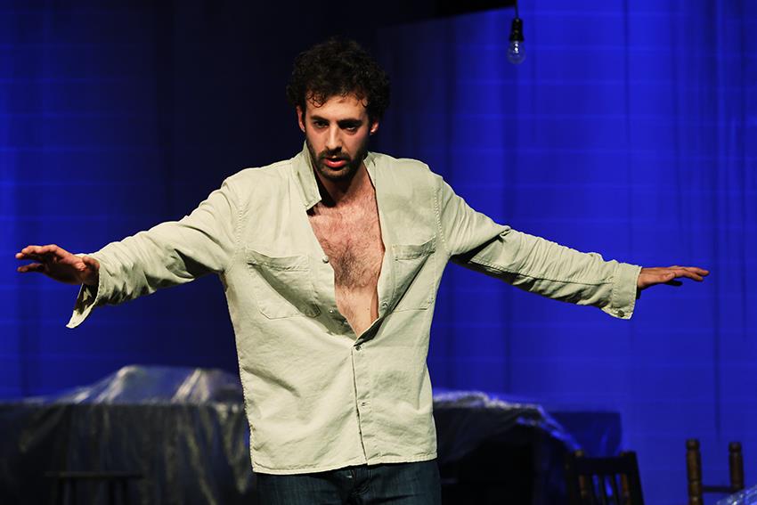 Trijumf Aleksandra Vučkovića na jubilarnim Glumačkim svečanostima u Požarevcu: U rukama mladog glumca statueta Milivoje Živanović