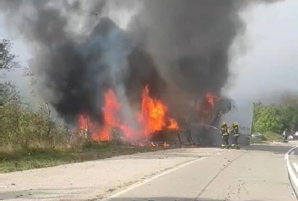 Ovo je vozač koji je izgoreo u kabini kamiona! Poznati detalji stravične nesreće na auto-putu kod Leskovca