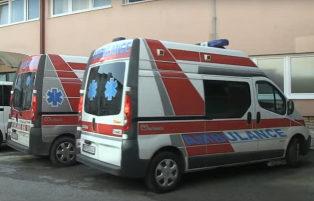 Dečak (14) poginuo u Nikšiću kada se prevrnuo viljuškar