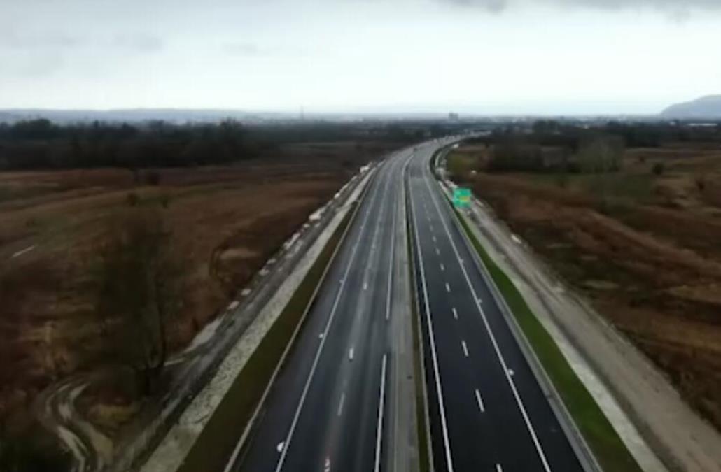 MISTERIJA NA TRASI MORAVSKOG KORIDORA: Pronađeno šest sumnjivih objekata nedaleko od Kraljeva, na teren izlaze kontradiverzione ekipe MUP