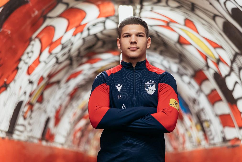 hmcc1233.jpg?ts=2024-01-04T14:44:45