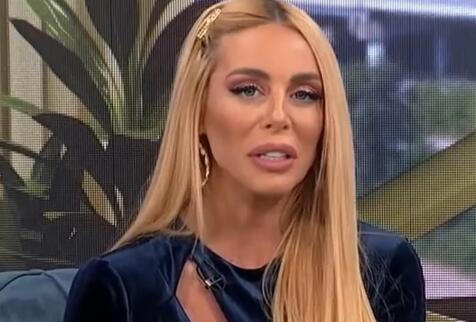 "MAJKA ZAMALO NIJE PALA U NESVEST KAD ME JE VIDELA" Bojana Lazić posetila mamu, a njena reakcija ju je šokirala (FOTO)