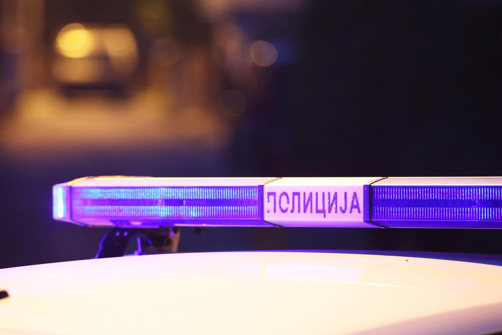 HOROR NA MOKROLUŠKOM GROBLJU U BEOGRADU: Lopovi oskrnavili oko 35 grobnica, isekli metalne sanduke i pobegli!