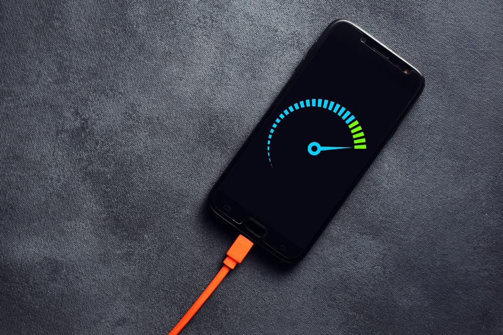Eksperti upozoravaju: Ili punite telefon na ovaj način ili se oprostite od baterije!