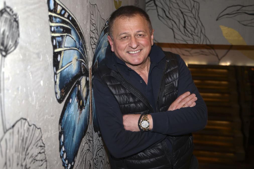 RADE LACKOVIĆ O KOLEGINICAMA I PONUDAMA ZA INTIMNE ODNOSE: Nudile su mi trojku, bilo je svega...