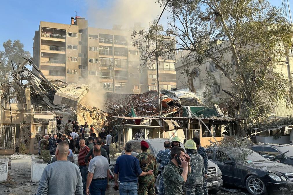 UHAPŠEN OSUMNJIČENI ZA NAPAD U DAMASKU: Bombe eksplodirale blizu hotela u kojem je boravio Makron