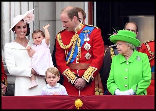 Kejt i Vilijam napravili pometnju saopštenjem povodom 100. rođendana kraljice Elizabete: Jedna slika ujela je princa Harija za srce