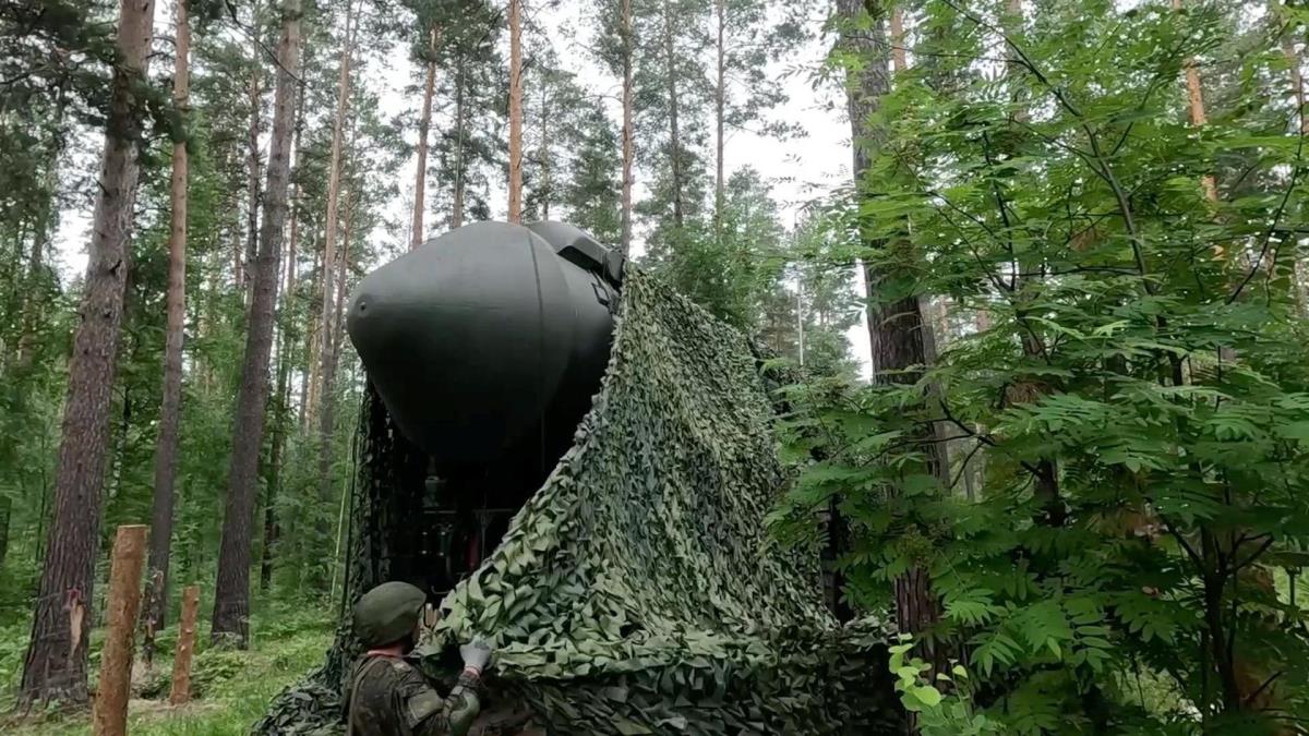 PUTIN: Rusija će nastaviti da modernizuje svoje nuklearne snage