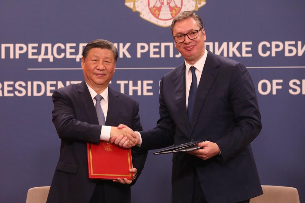 VUČIĆ DOBIO PISMO OD SI ĐINPINGA Predsednik Narodne Republike Kine naglasio da je Srbija pod vođstvom predsednika postigla izuzetne uspehe! Zahvalan za OVO!