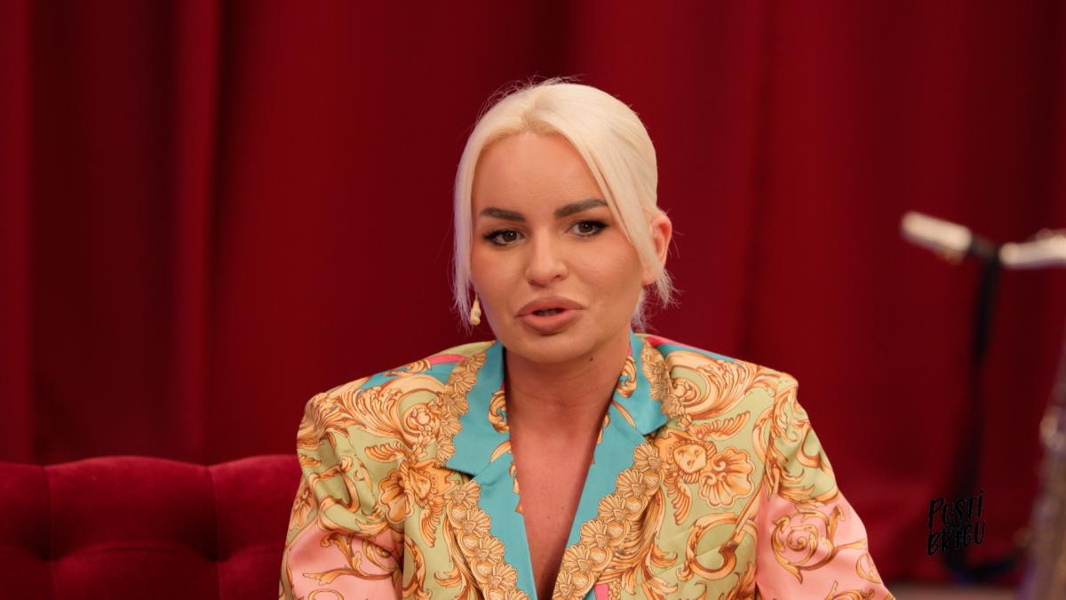 "LOMILI SU MI KRILA" Džidža priznala da li je dobijala batine od Bosanca: "Ignorisala sam pozove, nisam htela da odem kući"! Pevačica otkrila sve o roditeljima