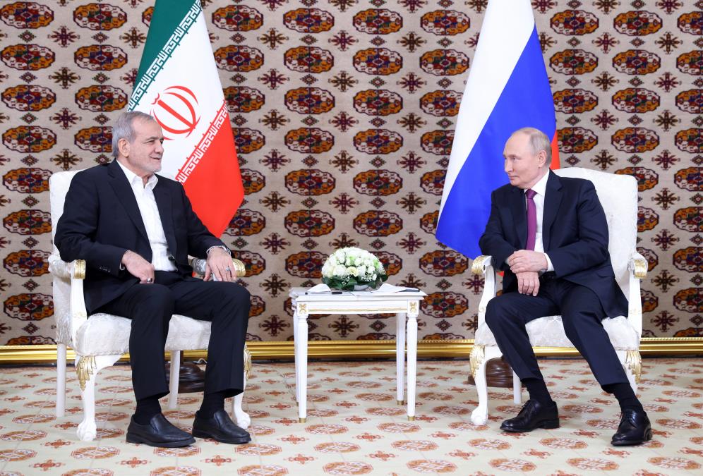 Putin ponudio pomoć Iranu na samitu u Turkmenistanu