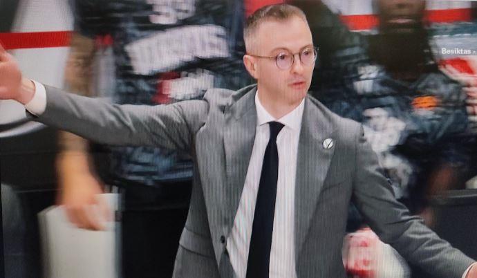 OSTVARIO PRVU POBEDU PA CITIRAO VUJOŠEVIĆA: Kad se neko mnogo trudi, onda mu nije lako da izgubi!