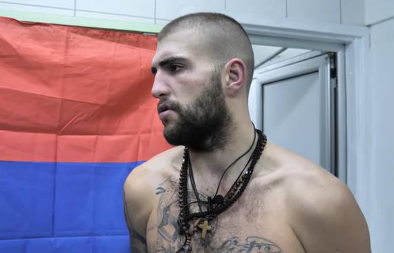 VELJKO RAŽNATOVIĆ JE ČUPA ZA KOSU, A ONDA JOJ BRANI DA TAJ SADRŽAJ OKAČI JAVNO! Isplivao snimak Cecinog sina koji je hteo da sakrije od javnosti (VIDEO)