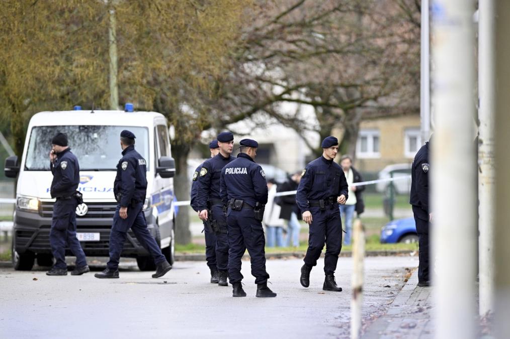 IZAZVAO TRI SAOBRAĆAJNE NESREĆE ZA 10 MINUTA! Velika materij