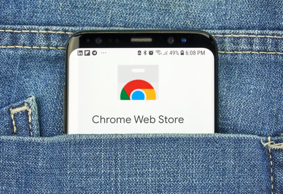 Hitno je obrišite! Google propustio lažnu aplikaciju, krala sve što ukucate! 