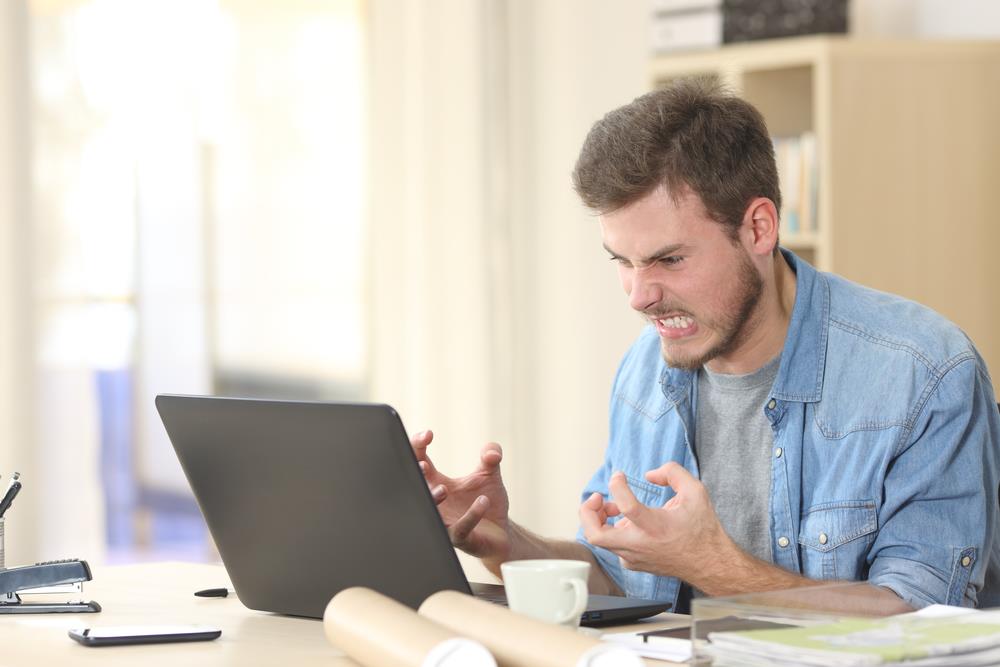 Windows Update razbesneo korisnike: Reklama odmah po pokretanju računara