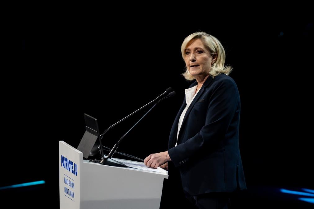 PALA KONAČNA ODLUKA Marin Le Pen potvrdila: "Kandidovaću se na predsedničkim izborima 2027. godine"