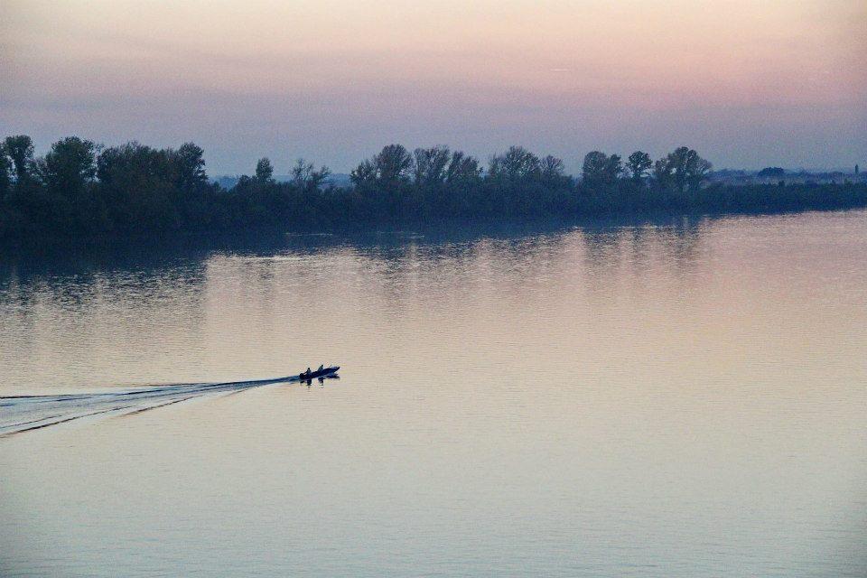 TRAGIJA NA SAVI, UTOPILA SE JEDNA OSOBA: U toku potraga za telom