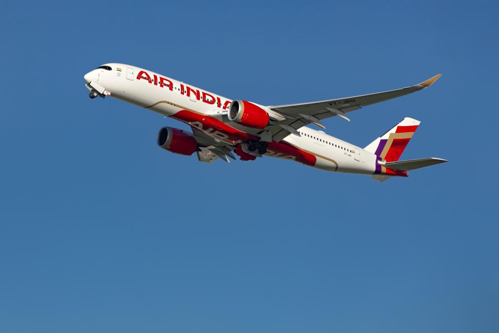 Avion Er Indije sa 306 putnika emitovao signal za otmicu, preusmeren u Džajpur