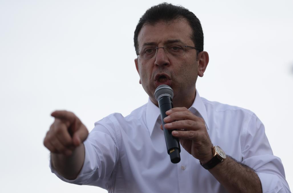 ERDOGANOV LJUTI RIVAL IDE U ZATVOR?! Ekrem Imamoglu se žalio na drakonsku kaznu! "Ovo je uvreda za naciju"