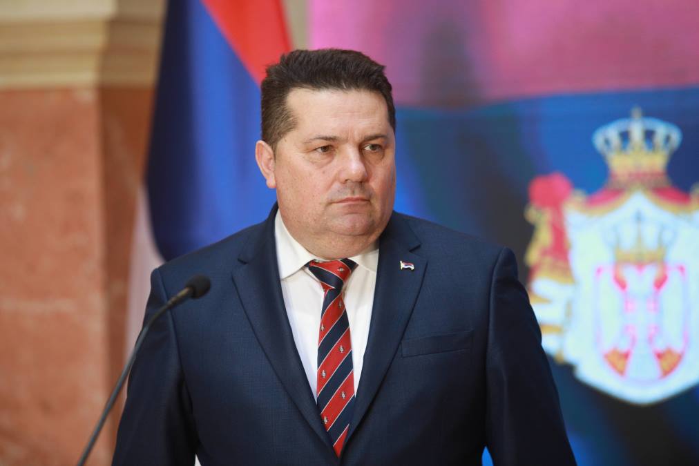 "DA LI SU VAM BLIŽI PICULA I KURTI OD KOLEGA NASTRADALIH ZA SRPSKU?" Stevandić uputio ključno pitanje blokaderima (VIDEO)