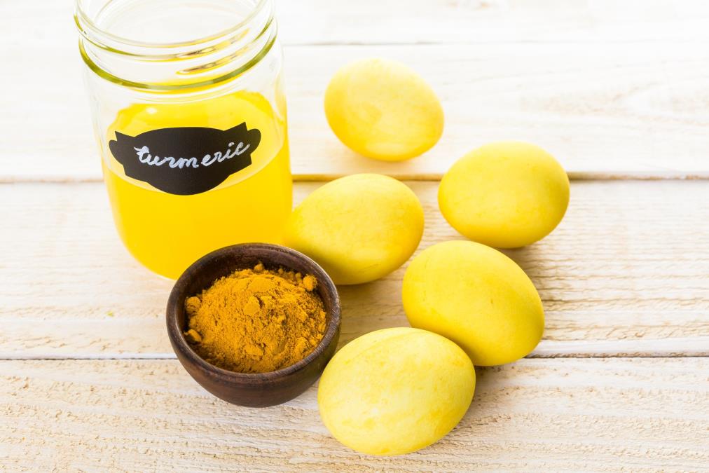 Zlatna uskršnja čarolija iz jednog začina: Evo kako da dobijete najlepša žuta jaja!