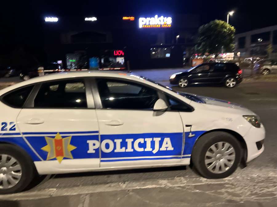 Hranitelji sa Cetinja uhapšeni zbog zlostavljanja dece: Tukli ih i terali da rade