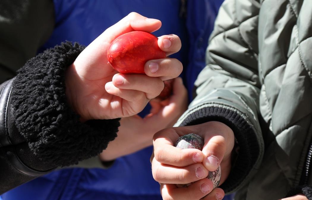 Kako da skuvate jaja za Vaskrs da ne bi pucala: Ovo je veoma bitno da uradite