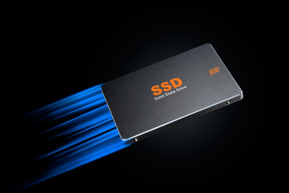Kineski gigant uzvraća udarac US sankcijama: Novi SSD uređaji od neverovatnih 245TB!