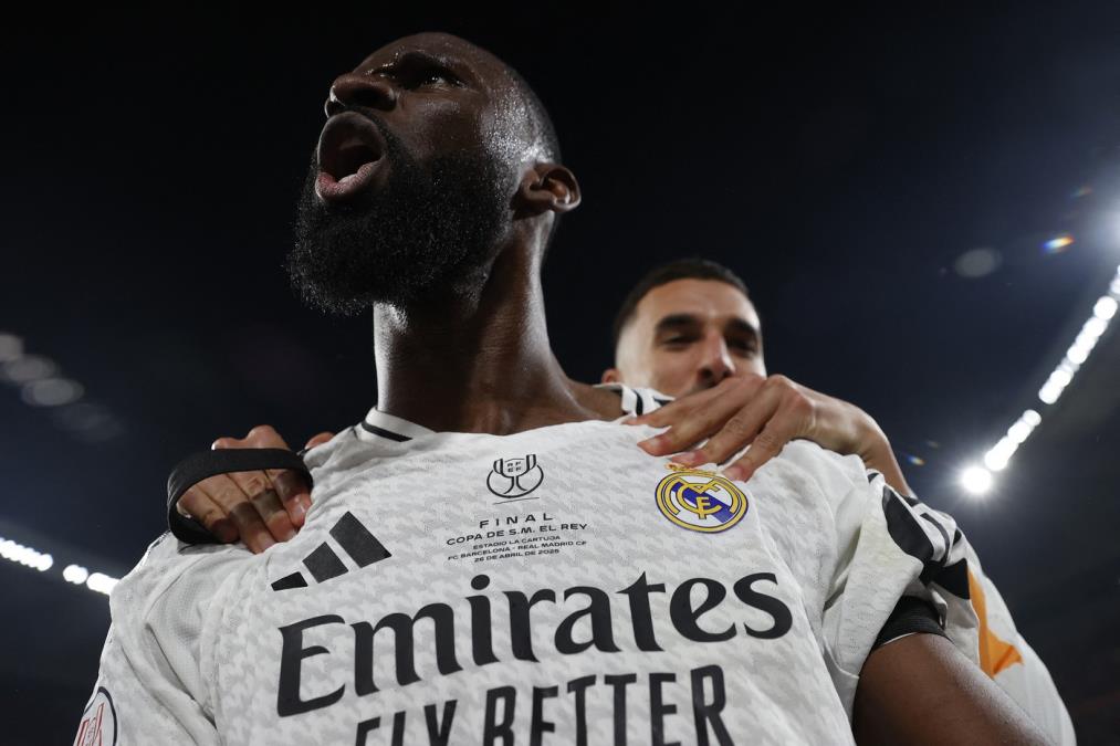 JUVENTUS ZAPOČEO PREGOVORE SA ZVEZDOM REALA! Otkriveni svi detalji - na stolu je trogodišnji ugovor!