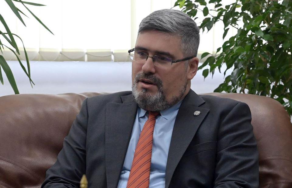 "UŽASNUT EKSPLICITNIM POZIVIMA NA UBISTVO PREDSEDNIKA SRBIJE I JEVREJSKOG NARODA" Starović: Upozoravali smo na antisemitsku ideologiju blokadera